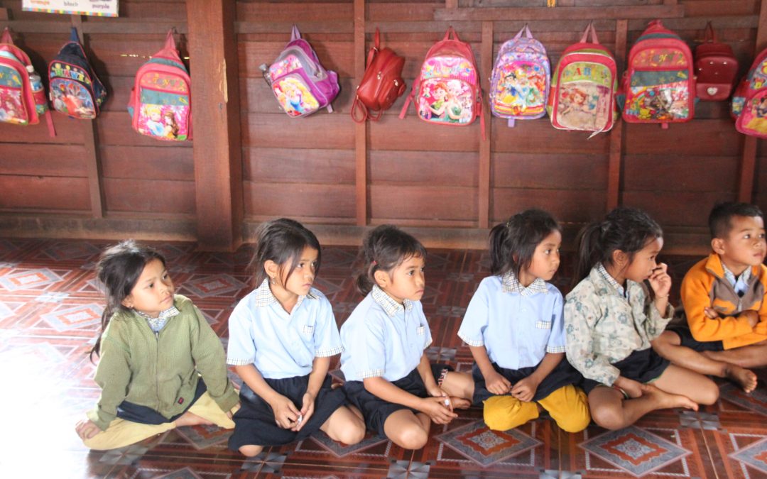 Kambodscha: Kindergarten und Studienzentrum