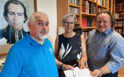 Liedertafel Furth übergibt Spende für Kenia